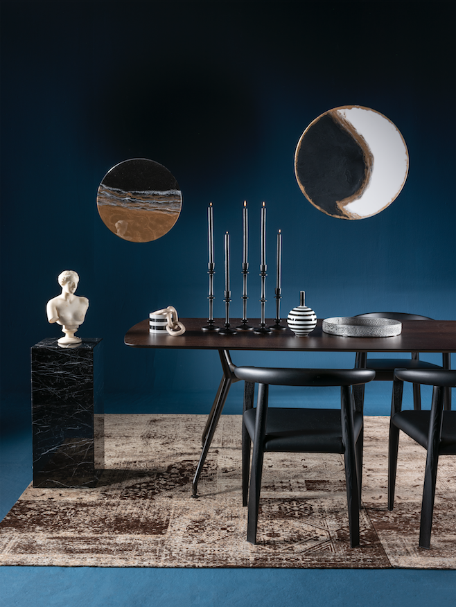 Azul profundo: el color que busca resaltar cada espacio de su casa Azul profundo: el color que busca resaltar cada espacio de su casa