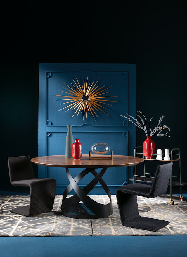 Azul profundo: el color que busca resaltar cada espacio de su casa Azul profundo: el color que busca resaltar cada espacio de su casa