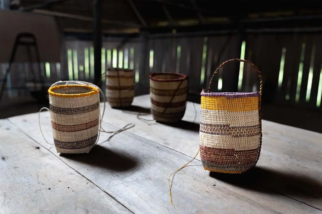 Tejer sentimientos: la maloca andoque como refugio de la memoria en caquetá
