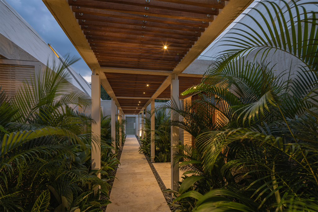 Una casa en antioquia diseñada como una residencia de recreo para una familia belga Una casa en antioquia diseñada como una residencia de recreo para una familia belga