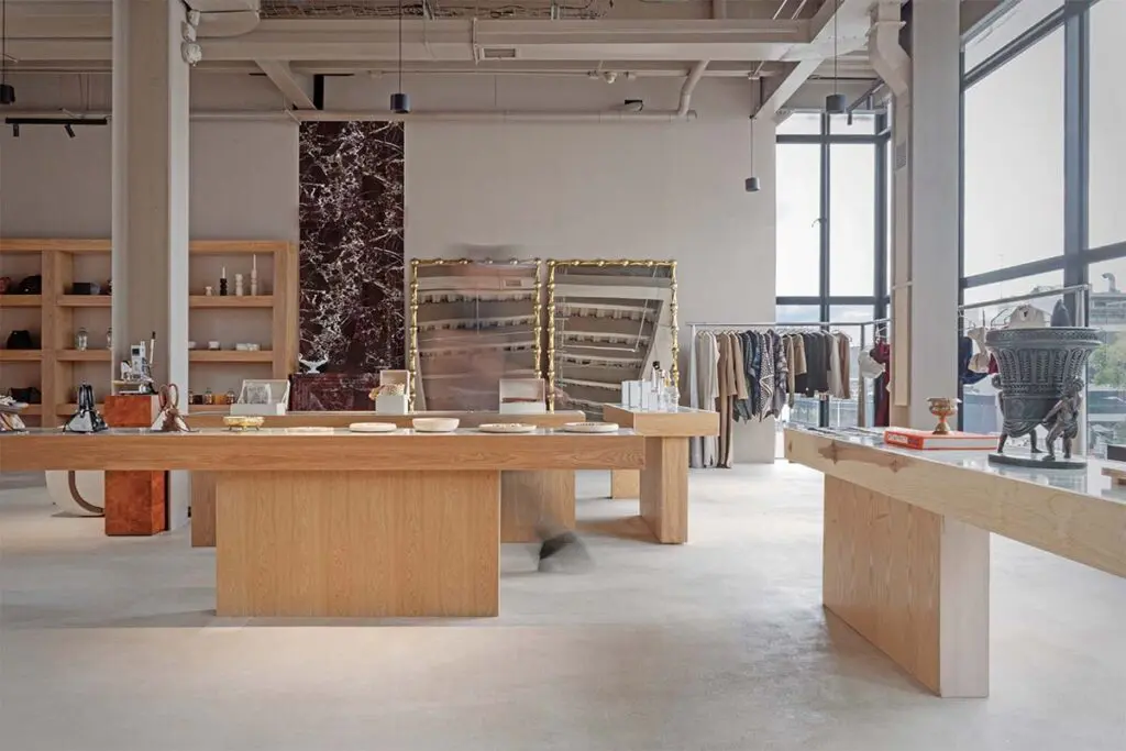 Casa ouart: una tienda con treinta marcas que celebran el diseño, la moda y el arte