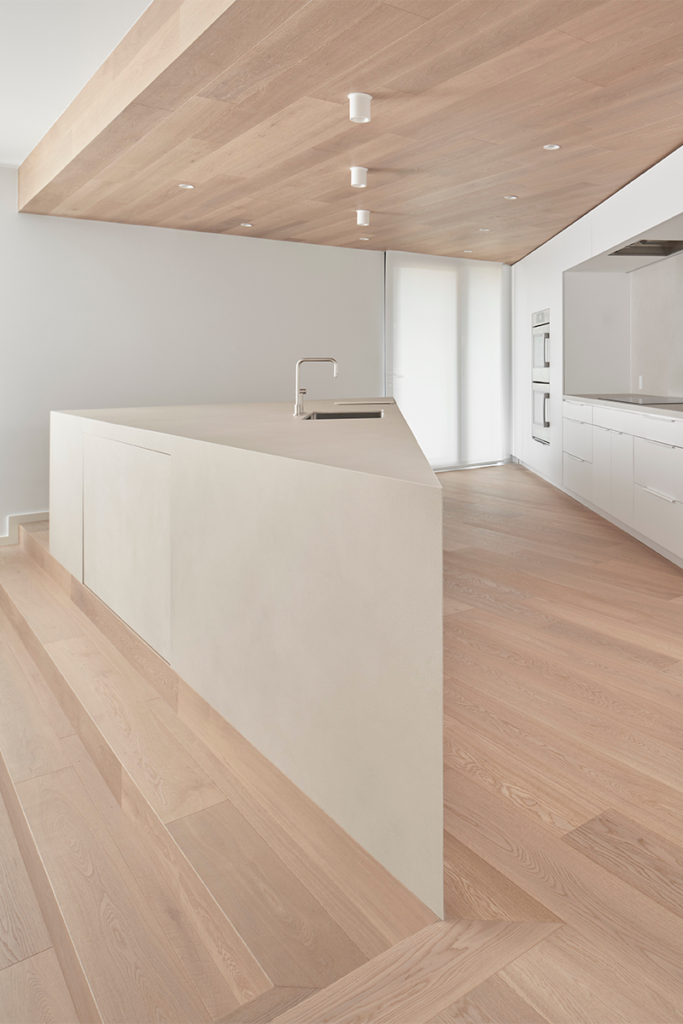 ‘casa w’ es una vivienda en canadá con una arquitectura sencilla y singular