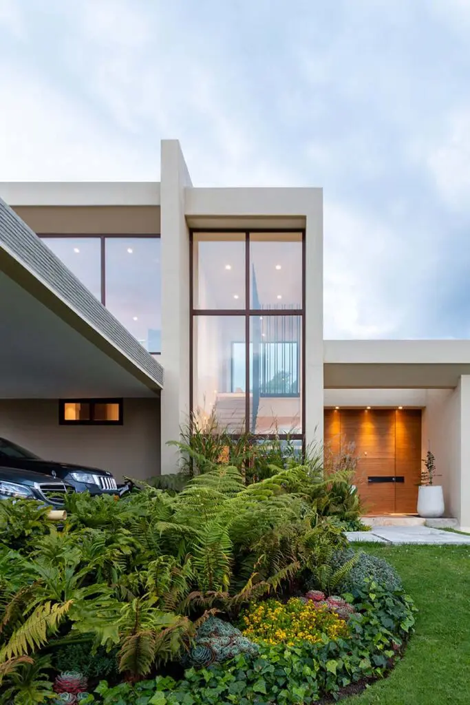 El diseño de esta casa en la calera es confortable y equilibrado El diseño de esta casa en la calera es confortable y equilibrado