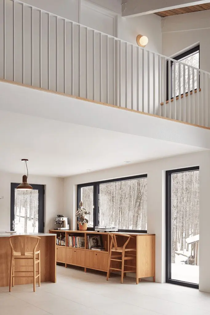 Una casa en la nieve que establece el equilibrio entre modernidad y patrimonio Una casa en la nieve que establece el equilibrio entre modernidad y patrimonio
