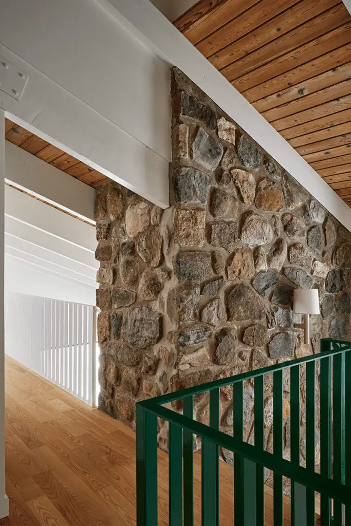 Una casa en la nieve que establece el equilibrio entre modernidad y patrimonio Una casa en la nieve que establece el equilibrio entre modernidad y patrimonio