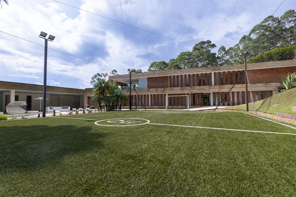 Así es la casa que james rodríguez está vendiendo en envigado