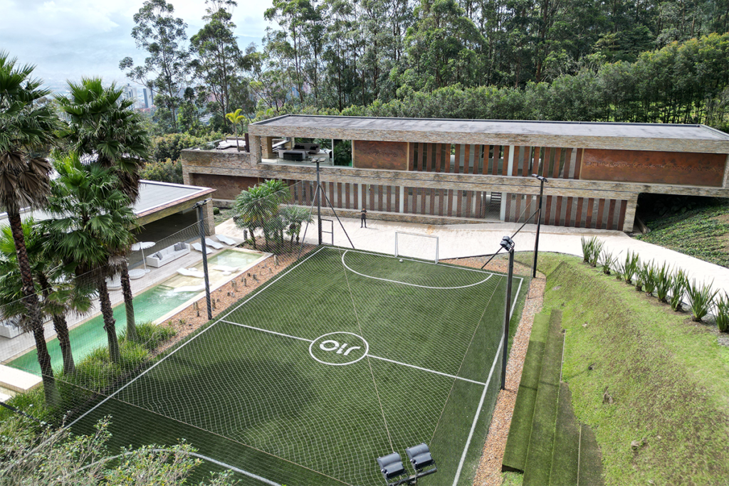 Así es la casa que james rodríguez está vendiendo en envigado
