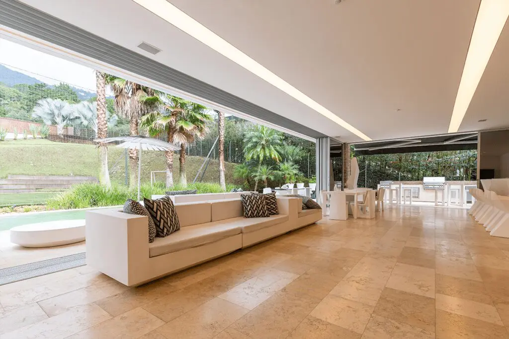 Así es la casa de james rodríguez en envigado Así es la casa de james rodríguez en envigado