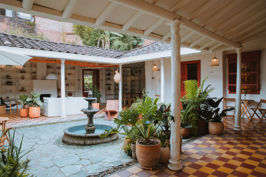 Cuatro casas en antioquia que resaltan la arquitectura de la región