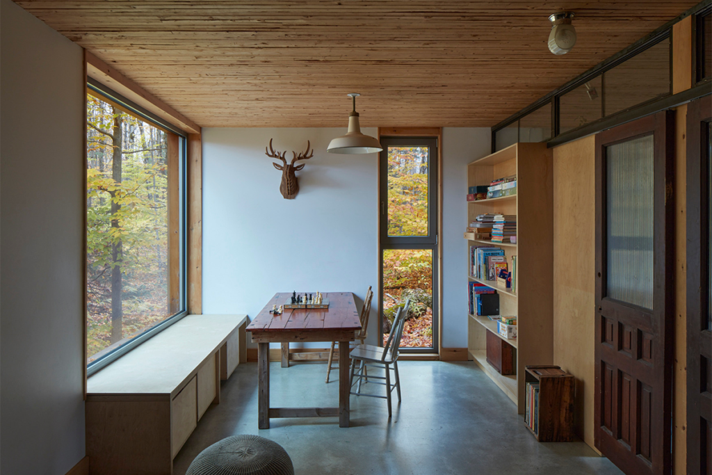 Una casa con una arquitectura para disfrutar de todas las estaciones del año