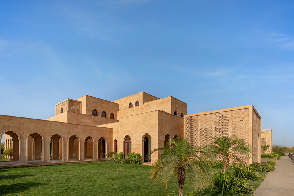 Una casa en la india con un diseño que la convierte en una joya arquitectónica Una casa en la india con un diseño que la convierte en una joya arquitectónica