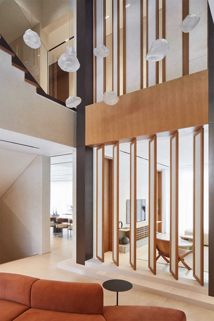 Una abogada colombiana que triunfa como diseñadora en dubái