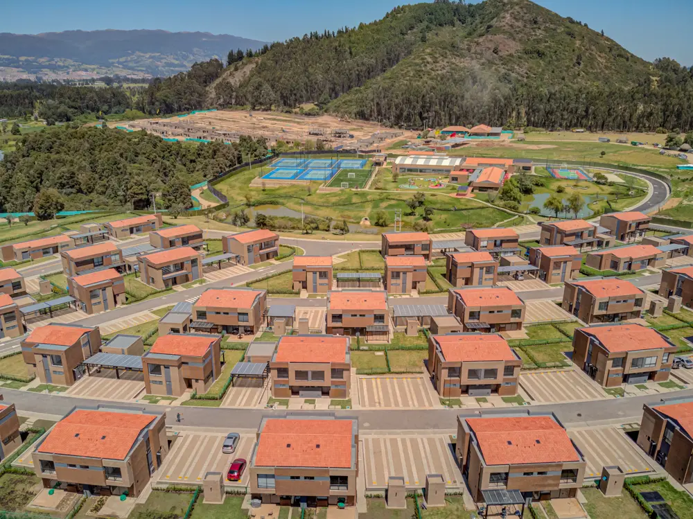 Entrelomas: una vida familiar de ensueño con las comodidades de un club Entrelomas: una vida familiar de ensueño con las comodidades de un club