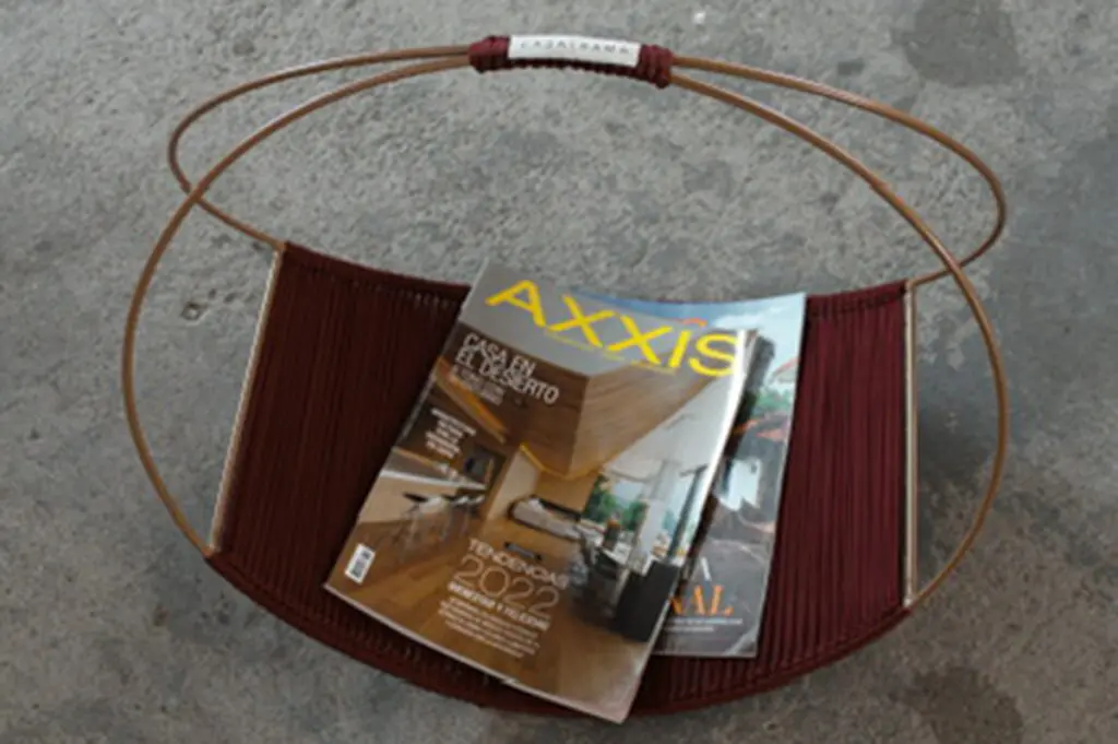 Tejer esperanza: la historia de un artesano que encontró su pasión en el diseño