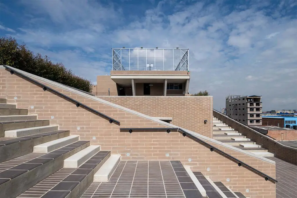 El centro de talento creativo del bronx: un lugar que se abre para congregar