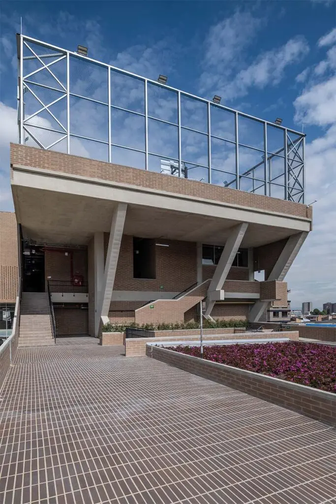 El centro de talento creativo del bronx: un lugar que se abre para congregar