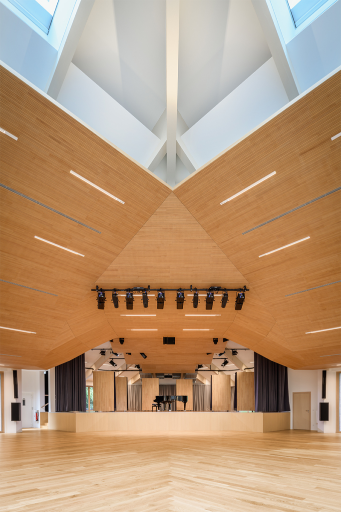 Espacios que inspiran: la renovación de un centro cultural en alemania