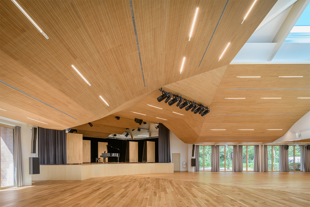 Espacios que inspiran: la renovación de un centro cultural en alemania