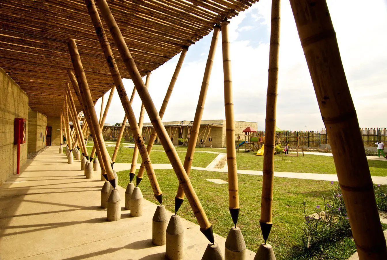 La construcción de este colegio sostenible en cauca salvó la comunidad La construcción de este colegio sostenible en cauca salvó la comunidad