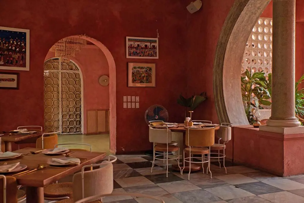 Sensibilidad y eclecticismo: los sellos en la arquitectura de colette studio Sensibilidad y eclecticismo: los sellos en la arquitectura de colette studio