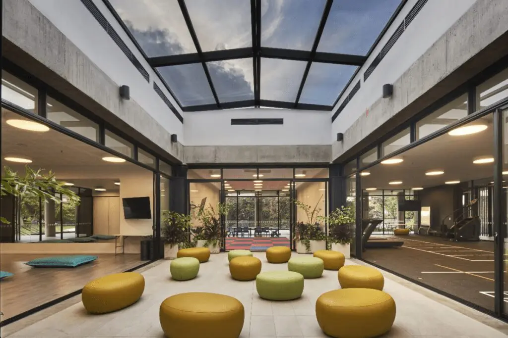 Arquitectura escolar: colegios en bogotá que brillan por sus diseños