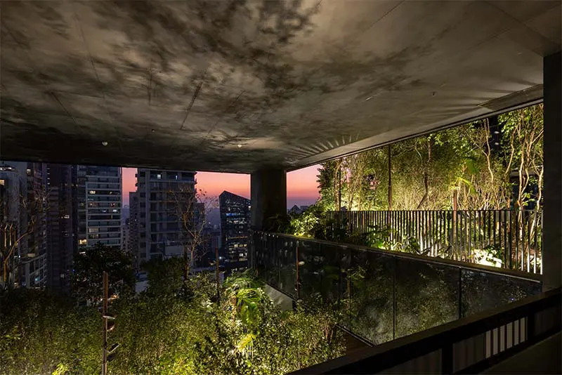 ¿trabajaría en este espacio? Un edificio corporativo que parece un bosque vertical