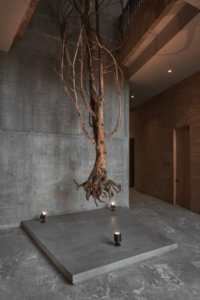 Este es el edificio en cali diseñado con el concepto japonés 'wabi-sabi' Este es el edificio en cali diseñado con el concepto japonés 'wabi-sabi'