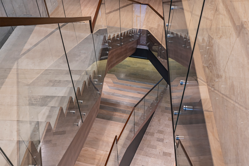 El nuevo edificio de la universidad javeriana es una obra esbelta y versátil