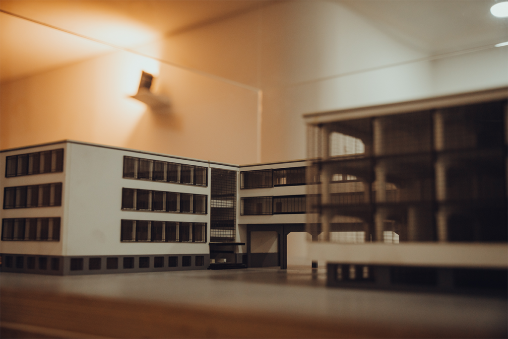 Una exposición en cali sobre el arte, el diseño y la vida Una exposición en cali sobre el arte, el diseño y la vida