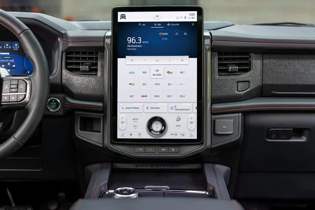 Un plácido viaje hacia el futuro: tres automóviles con un diseño especial