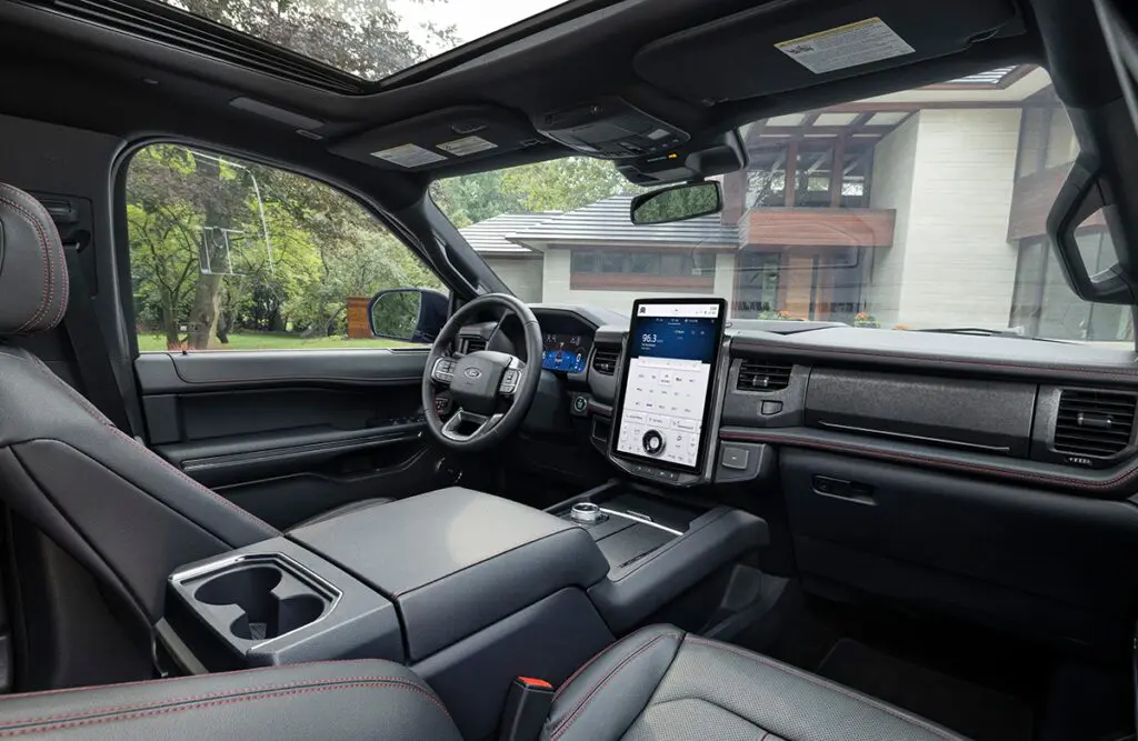 Un plácido viaje hacia el futuro: tres automóviles con un diseño especial