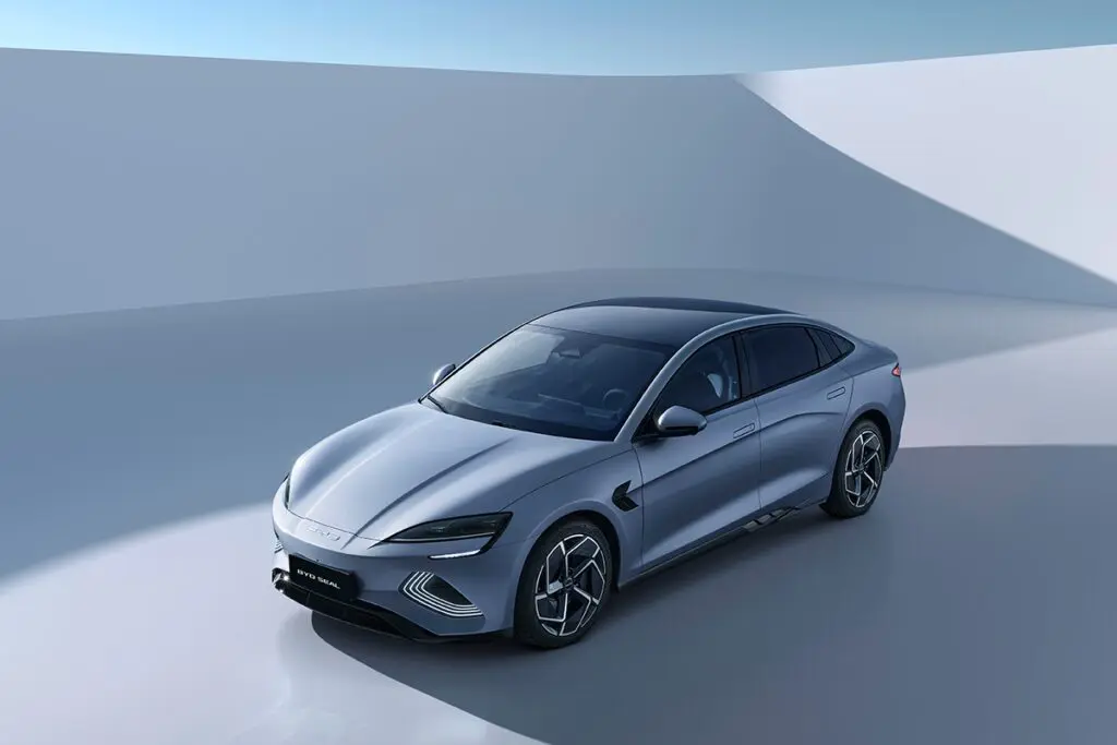 Un plácido viaje hacia el futuro: tres automóviles con un diseño especial