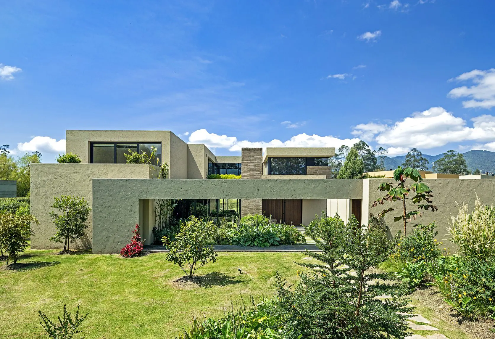 Arquitectura campestre y paisaje doméstico a las afueras de bogotá Arquitectura campestre y paisaje doméstico a las afueras de bogotá