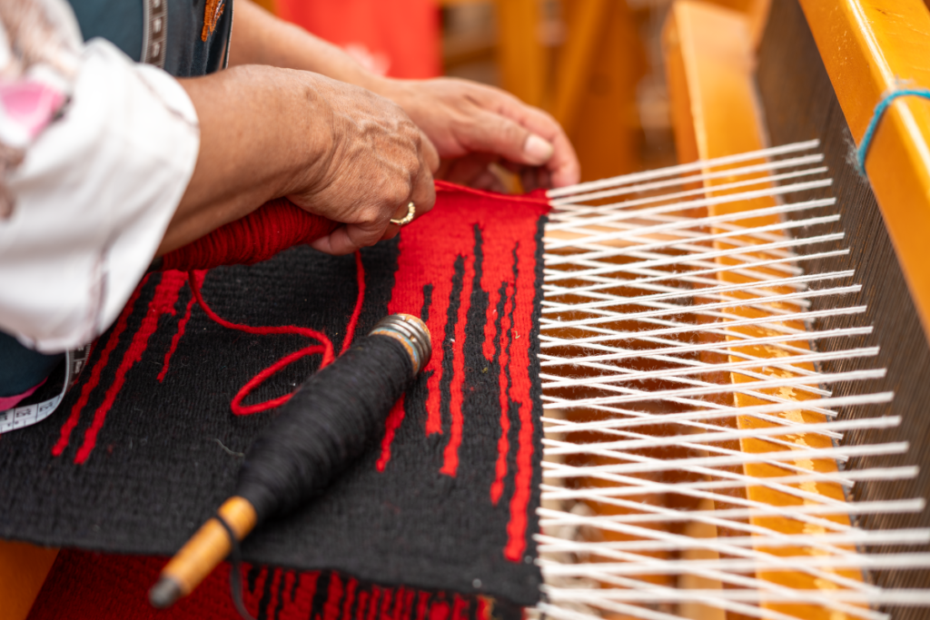 La transformación del barrio egipto, en bogotá, a través de este taller de artesanías