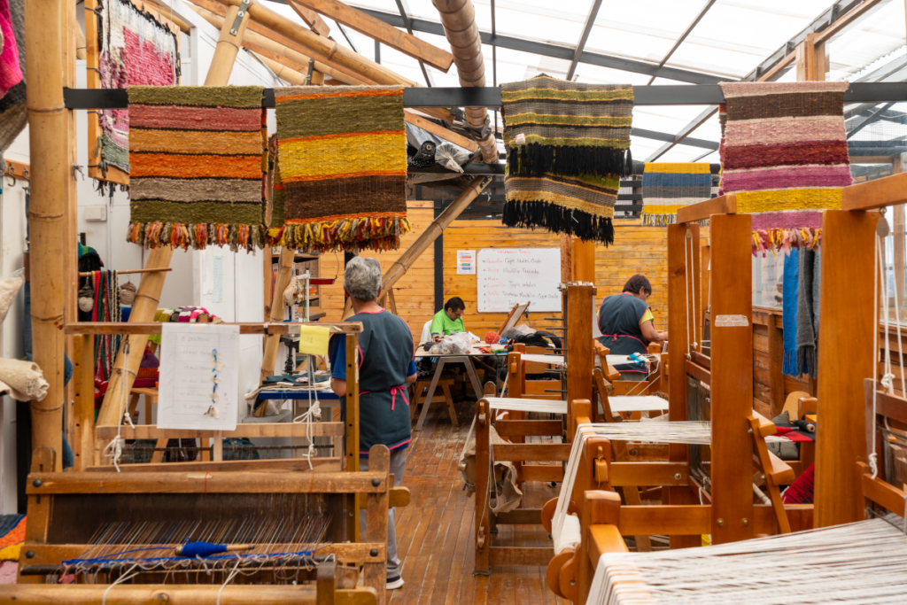 La transformación del barrio egipto, en bogotá, a través de este taller de artesanías