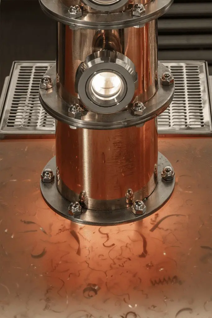 En argentina, la arquitectura de esa destilería se inspira en el ‘gin tonic’