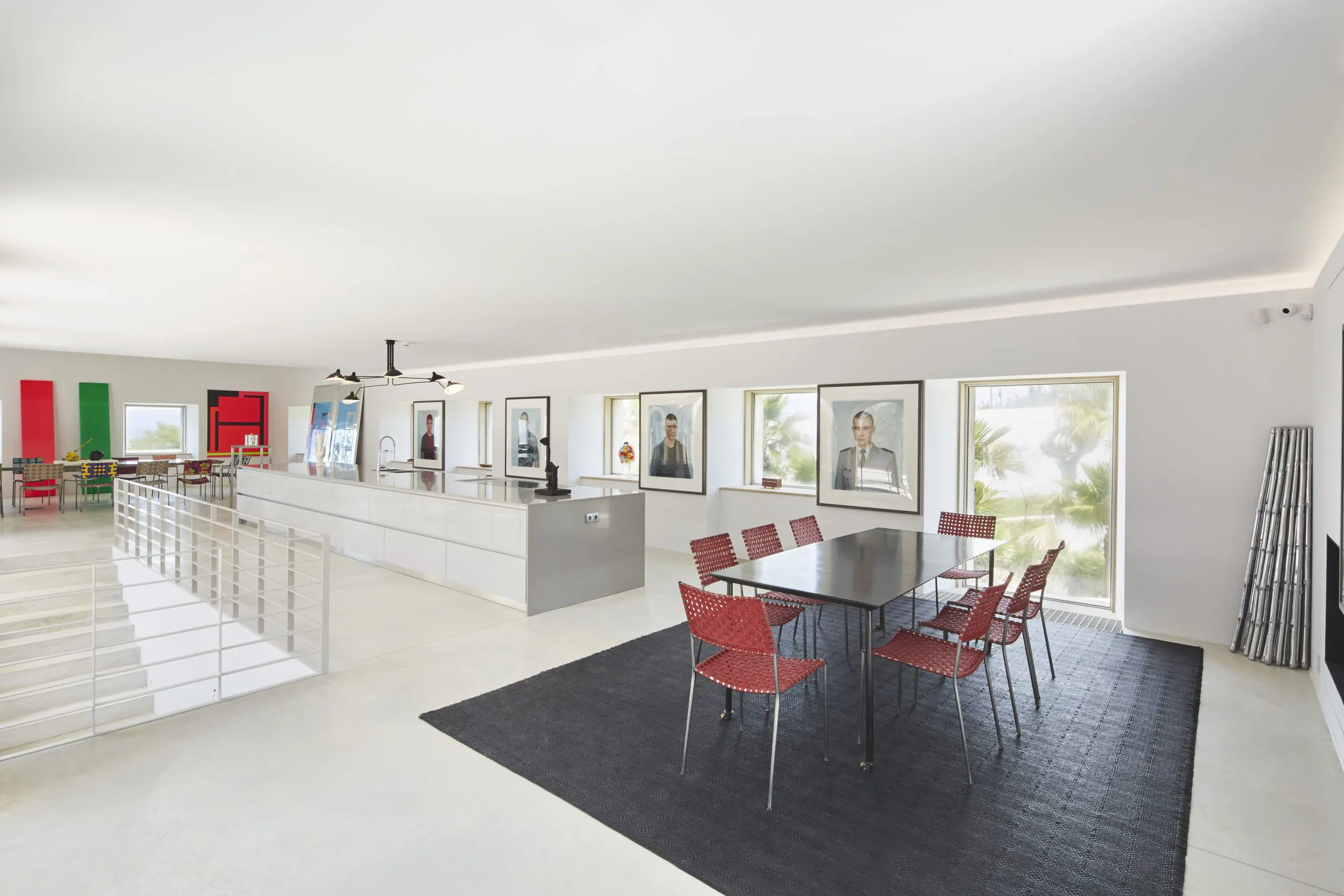 La casa perfecta para un coleccionista en portugal fue intervenida por un arquitecto colombiano La casa perfecta para un coleccionista en portugal fue intervenida por un arquitecto colombiano