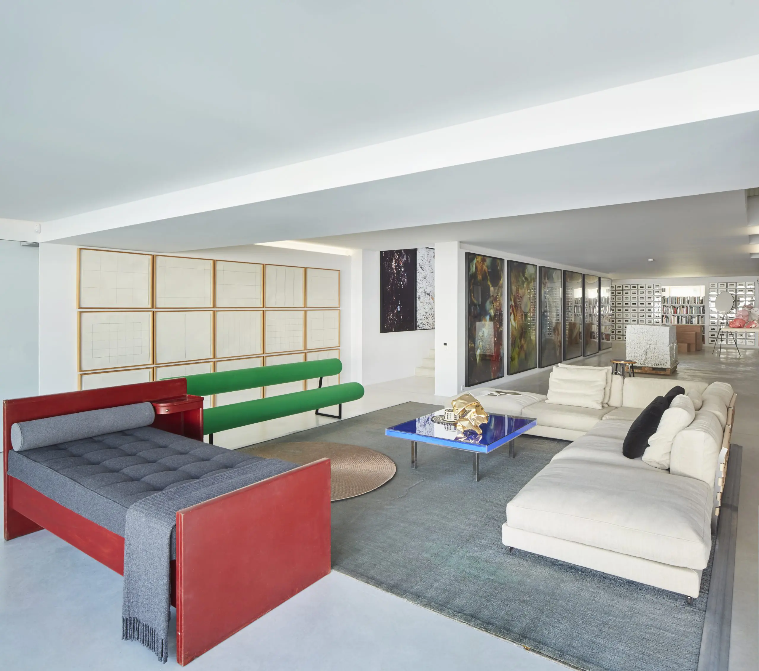 La casa perfecta para un coleccionista en portugal fue intervenida por un arquitecto colombiano La casa perfecta para un coleccionista en portugal fue intervenida por un arquitecto colombiano