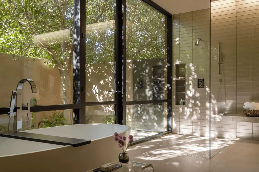 Una casa contemporánea en medio de las palmeras de california Una casa contemporánea en medio de las palmeras de california