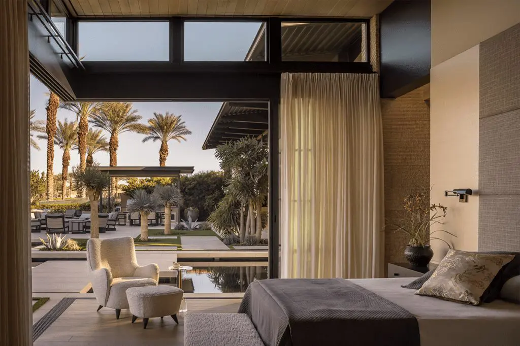 Una casa contemporánea en medio de las palmeras de california Una casa contemporánea en medio de las palmeras de california