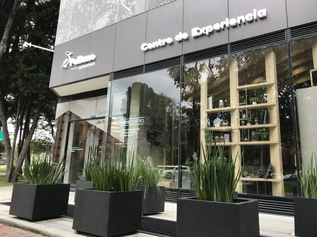 Un nuevo centro de experiencia para arquitectos y diseñadores abre sus puertas en bogotá