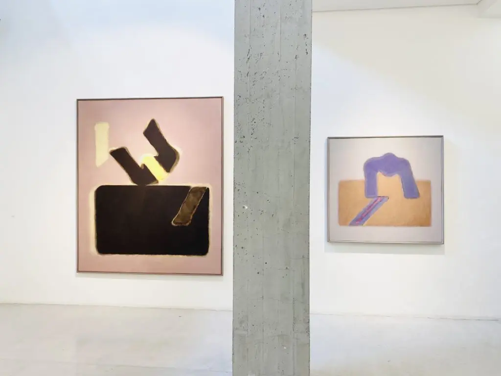 El regreso del artista manuel hernández en la galería el museo, de bogotá
