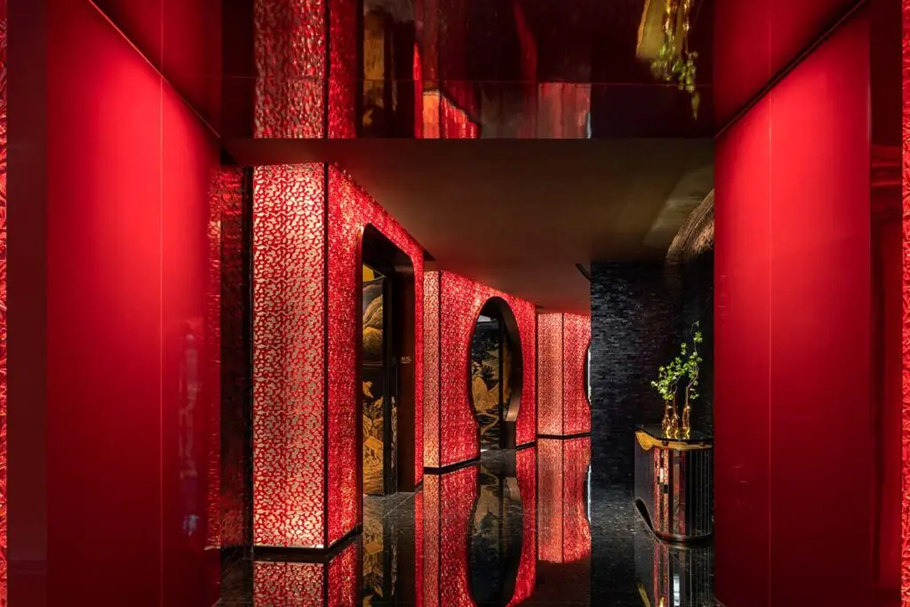 J hotel, un impactante edificio que evoca la cultura china