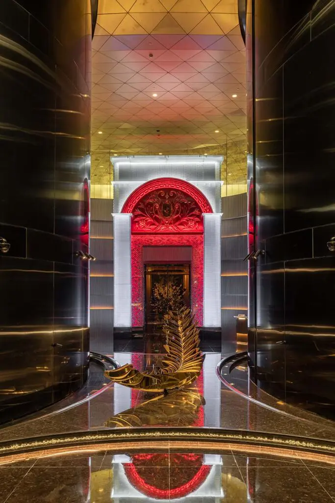 J hotel, un impactante edificio que evoca la cultura china