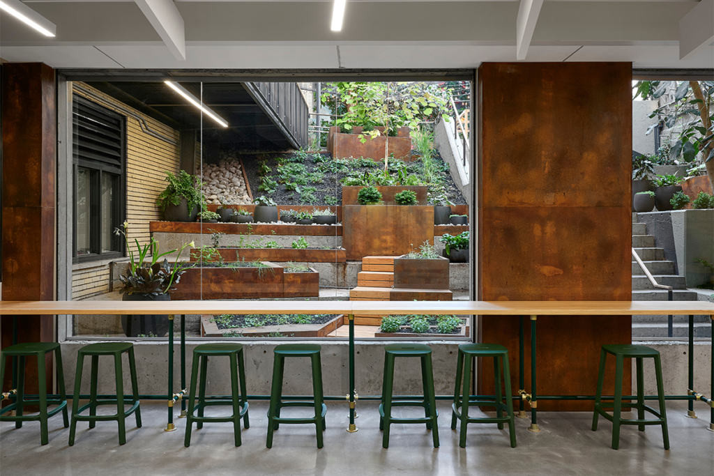 Este jardín es una joya única en el corazón de una universidad en canadá