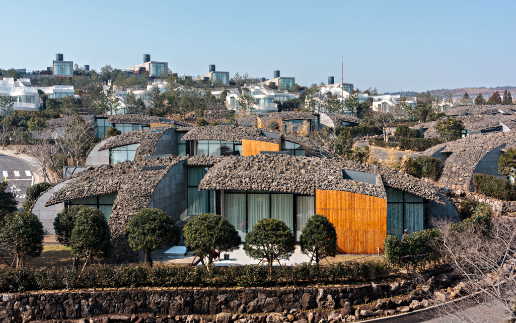 Kengo kuma, arquitectura, naturaleza y tiempo Hotel jeju ball.