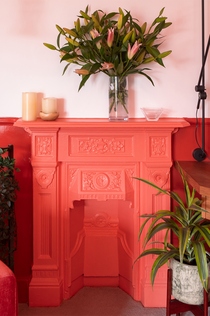 Este apartamento tiene un diseño audaz: el color es el protagonista indiscutible