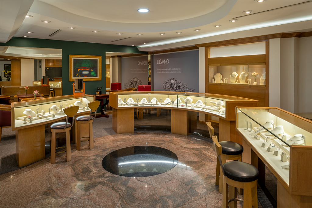 El objetivo del diseño de esta joyería fue convertirla en un brillo atemporal 