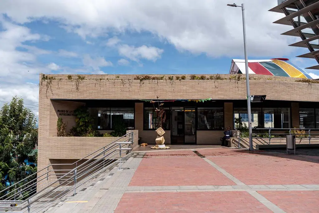 Un mirador y una biblioteca: así es el museo de la ciudad autoconstruida, en ciudad bolívar
