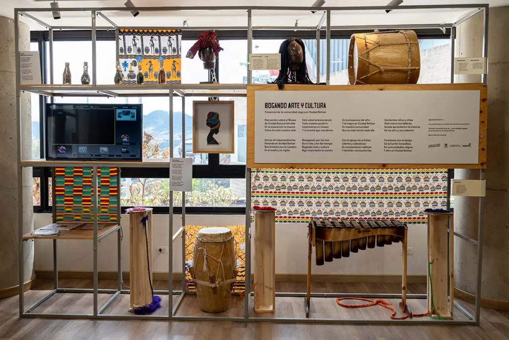Un mirador y una biblioteca: así es el museo de la ciudad autoconstruida, en ciudad bolívar